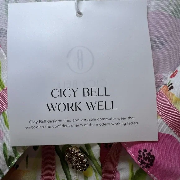 NWT Cicy Bell Women's XL Pink Floral Button Down Shirt Square Neck Bubble Sleeve - Picture 6 of 9